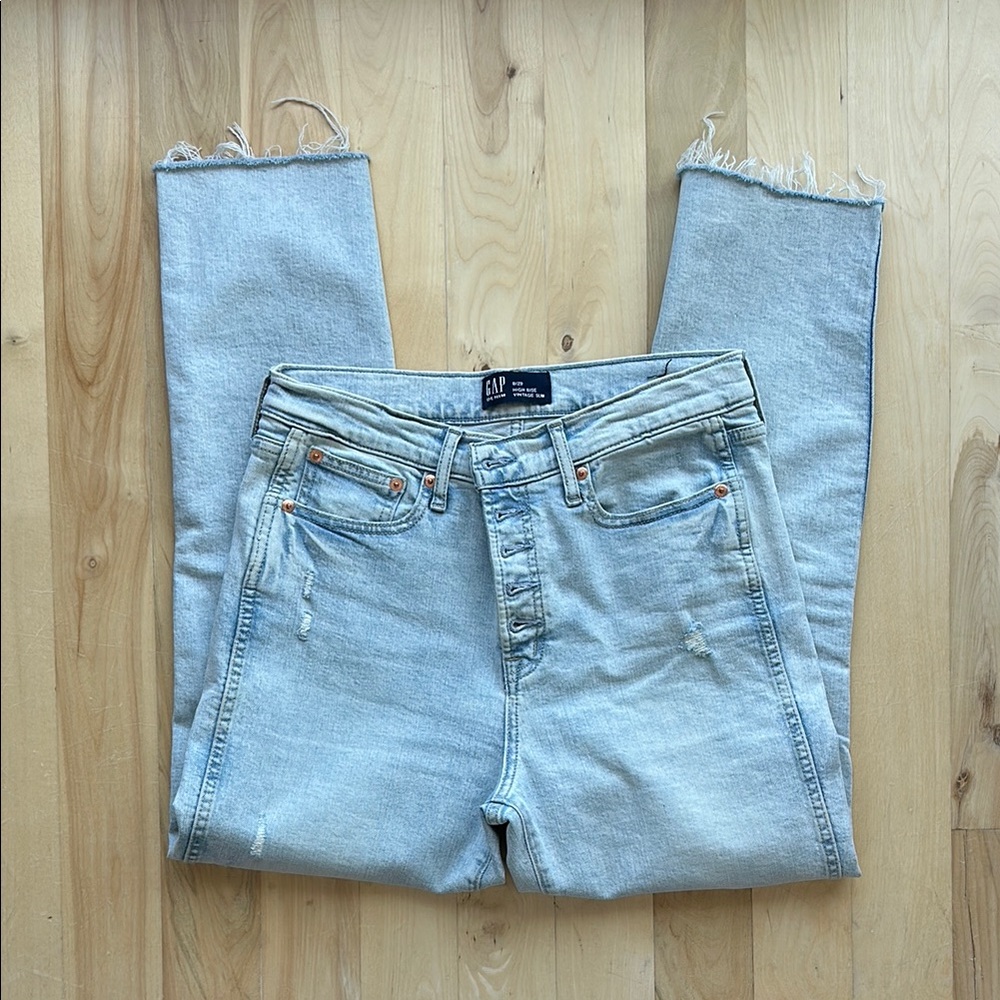 GAP Blue Straight Jeans Classic Style